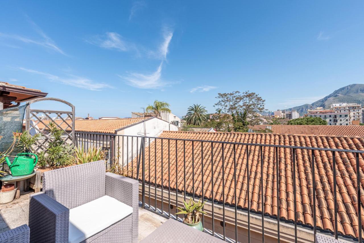 Schiavuzzo Apartment With Terrace By Wonderful Italy 팔레르모 외부 사진